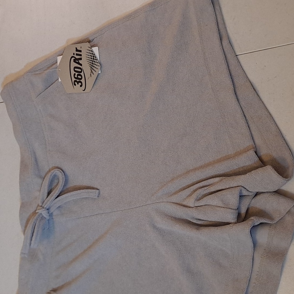 Ladies Terry cloth knit shorts by 360 Air NWT - grey